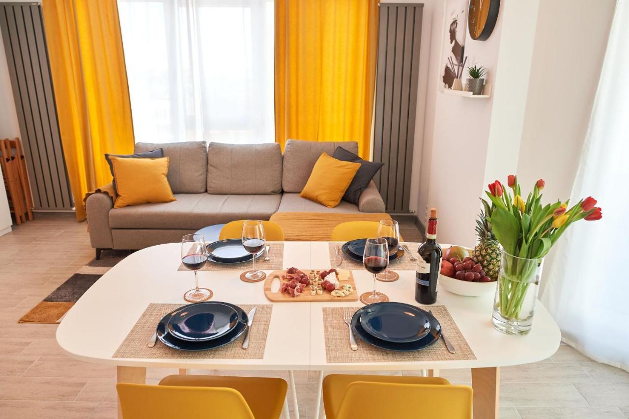 Fineloft Sea View Apartment-Spa N Pools Beach Resort Неводарі Екстер'єр фото