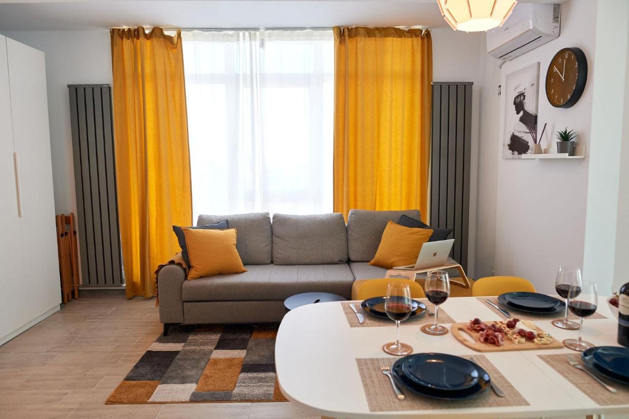 Fineloft Sea View Apartment-Spa N Pools Beach Resort Неводарі Екстер'єр фото